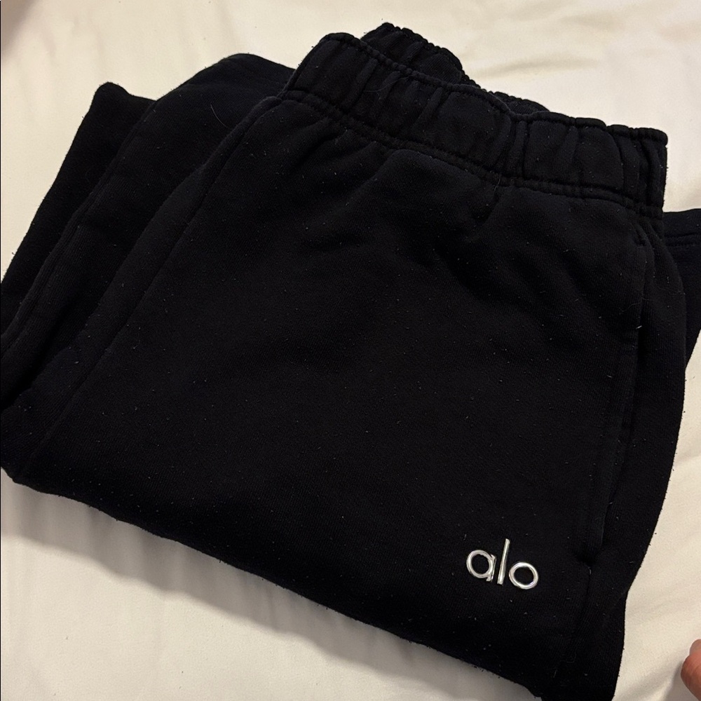 ALO Yoga Black Sweatpants
